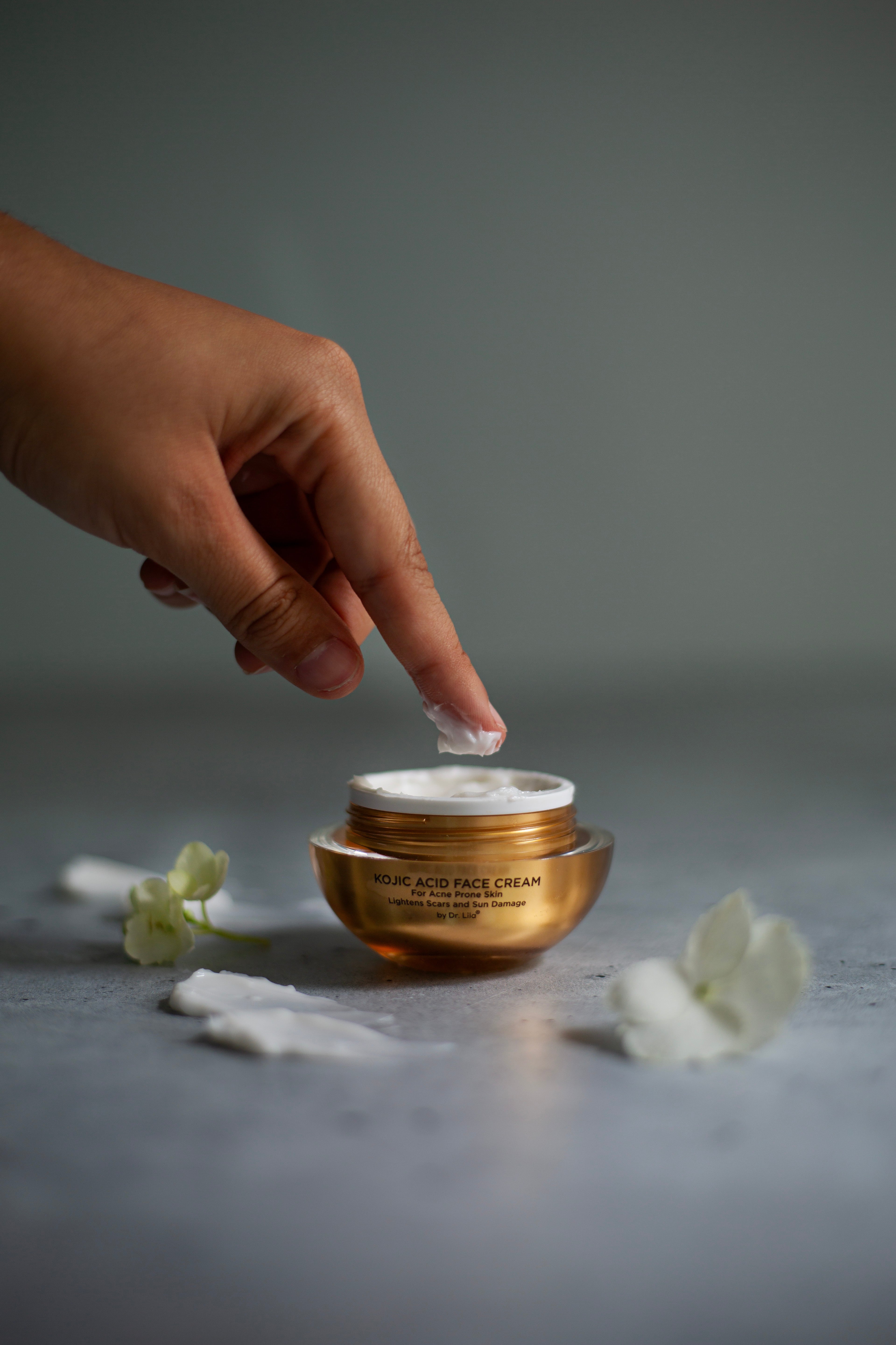 Kojic Acid Dark Spot Brightening Cream – Fade Scars + Even Skin Tone (Vegan)